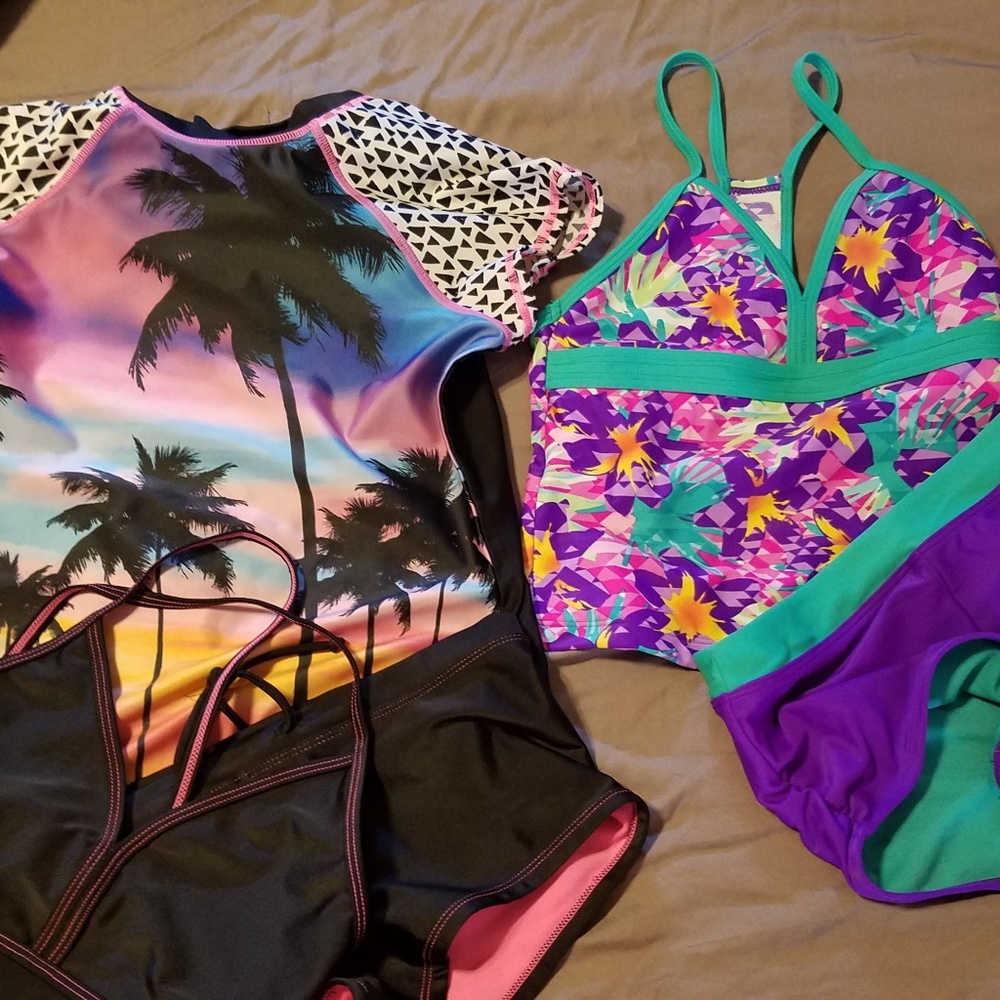 Girls Bathing suits (includes 2 bathing suits)